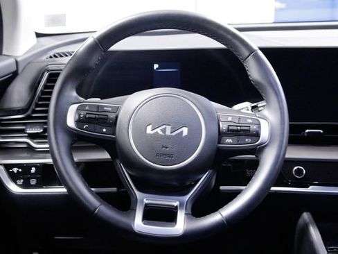 Used 2023 Kia Sportage EX w/ EX Premium Package image 15