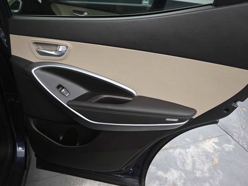 Used 2017 Hyundai Santa Fe Sport image 24