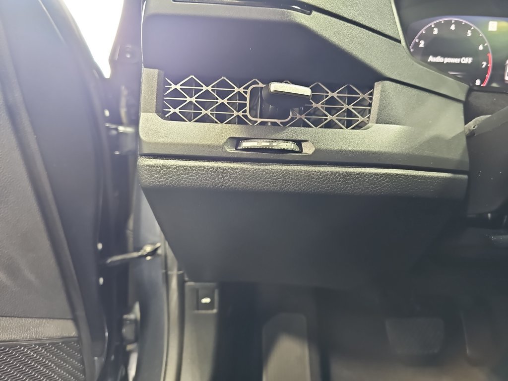 Used 2025 Honda Accord SE image 25