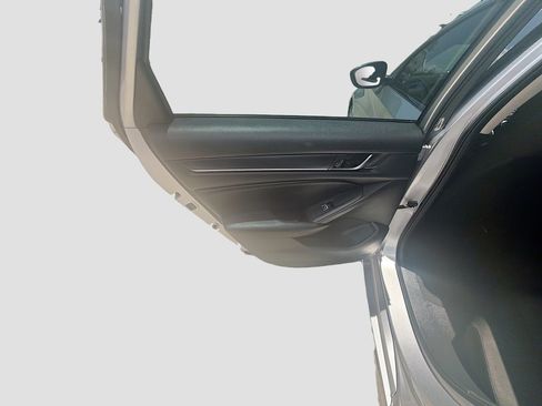 Used 2021 Honda Accord LX image 24