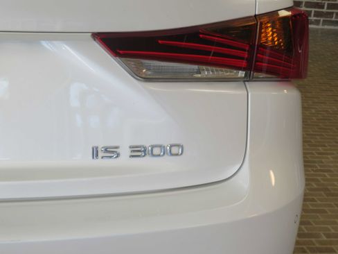 Used 2020 Lexus IS 300 w/ Navigation Package image 64