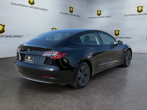 Used 2023 Tesla Model 3 Standard Range RWD image 5
