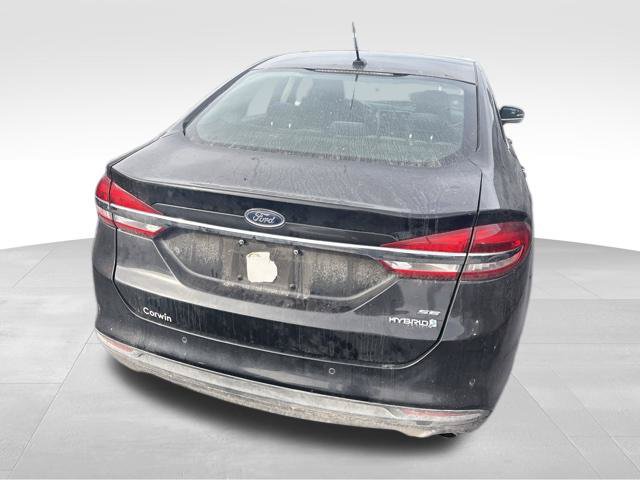 Used 2017 Ford Fusion SE FWD image 34
