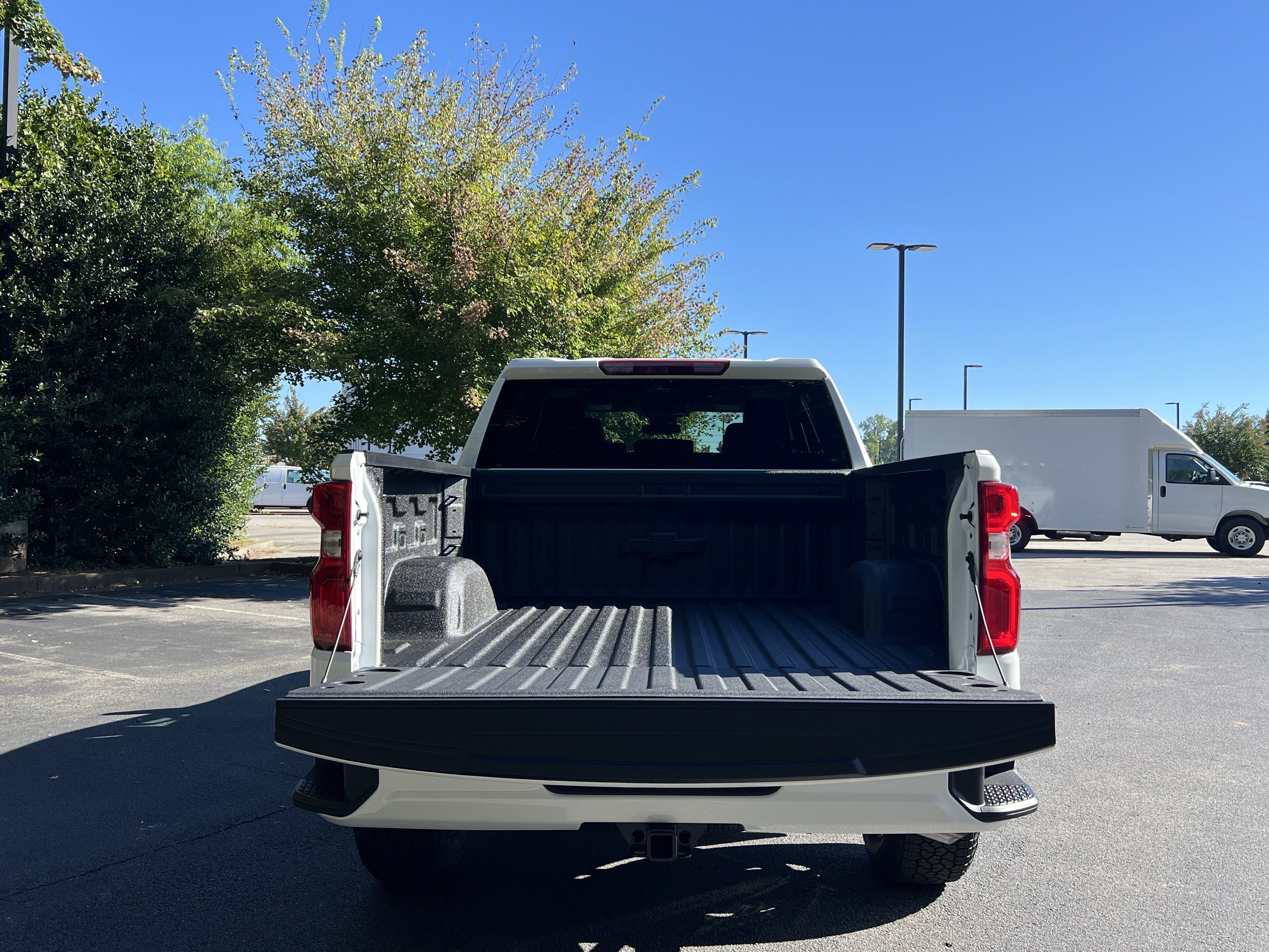 New 2026 Chevrolet Silverado 1500 RST w/ RST Select Package AWD/4WD image 11