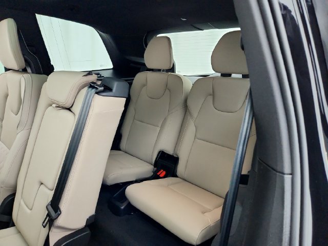 New 2026 Volvo XC90 B6 Plus w/ Protection Package AWD/4WD image 25