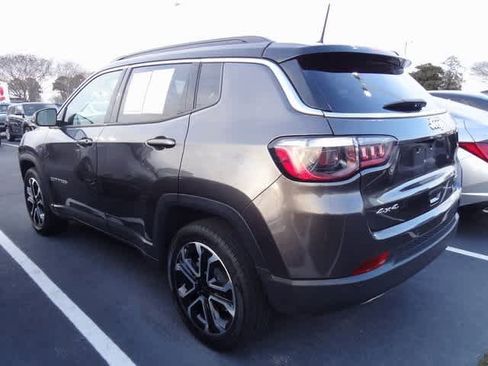 Used 2023 Jeep Compass Limited image 6