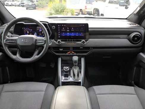 Certified 2024 Chevrolet Colorado Trail Boss w/ Technology Package image 16