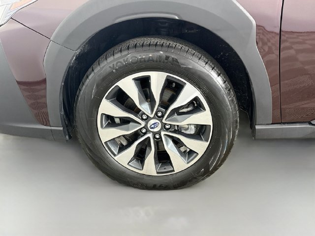 Used 2024 Subaru Outback Limited AWD/4WD image 37