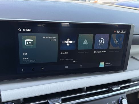 Used 2025 Hyundai Tucson SE FWD image 18