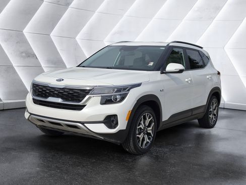 Used 2021 Kia Seltos EX AWD/4WD image 6