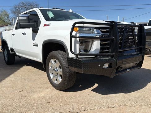 Used 2020 Chevrolet Silverado 2500 LTZ w/ LTZ Texas Edition image 4