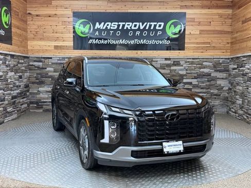 Used 2024 Hyundai Palisade Limited AWD/4WD image 12
