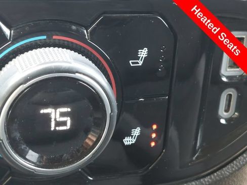 Used 2024 Chevrolet Silverado 1500 LT AWD/4WD image 13