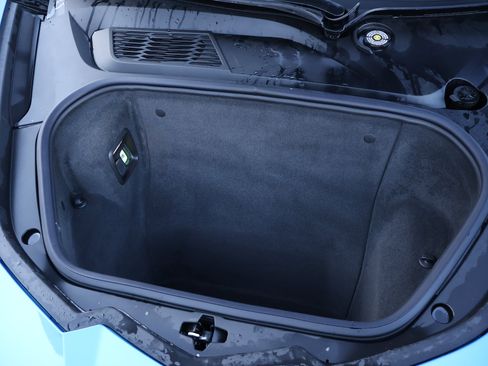 Used 2024 Chevrolet Corvette 2LT w/ Chrome Exterior Badge Package image 27