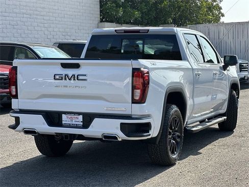 New 2026 GMC Sierra 1500 Elevation w/ Elevation Premium Package image 4