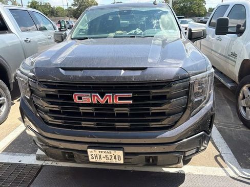 Used 2022 GMC Sierra 1500 Elevation w/ X31 Off-Road Package AWD/4WD image 2