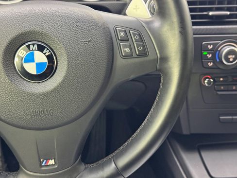 Used 2011 BMW M3 Convertible image 20