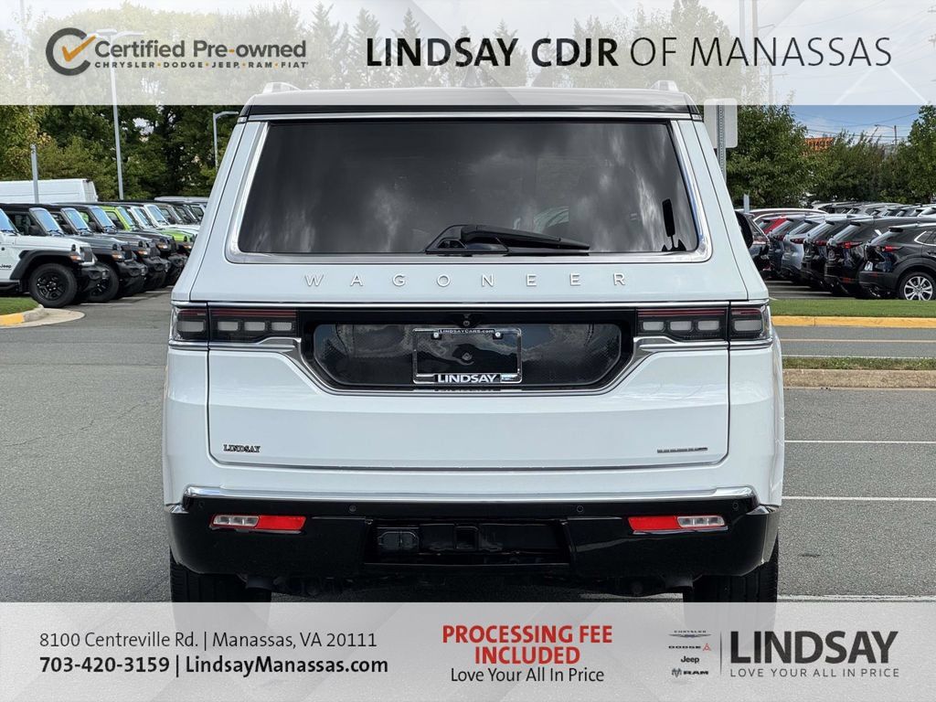 Used 2024 Jeep Grand Wagoneer Series III w/ Rear Seat Video Group 1 AWD/4WD image 8