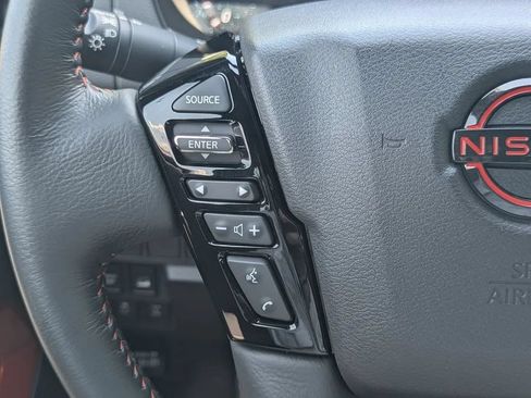 Certified 2025 Nissan Frontier PRO-4X AWD/4WD image 21