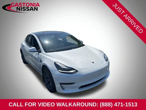 Used 2021 Tesla Model 3 Long Range image 1