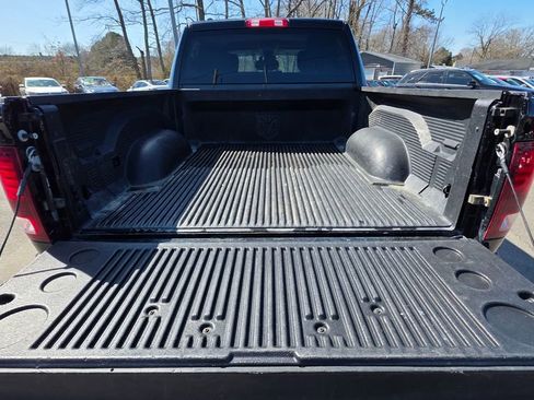 Used 2014 RAM 1500 Express w/ Black Ram 1500 Express Group image 19