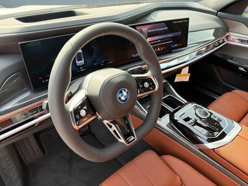 New 2026 BMW i7 eDrive50 w/ M Sport Package RWD image 4