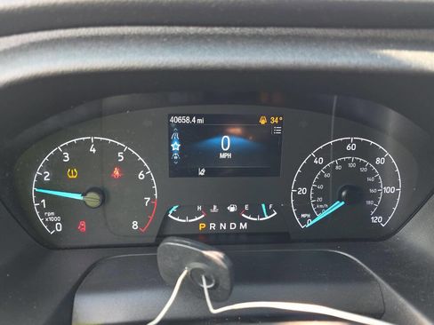 Used 2023 Ford Transit 250 Low Roof AWD image 8