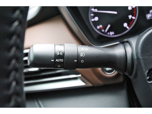 Used 2022 Subaru Outback Touring AWD/4WD image 17