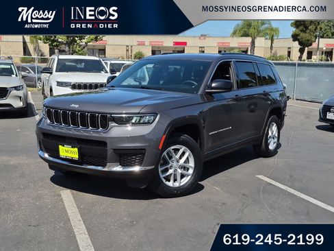 Used 2024 Jeep Grand Cherokee L Laredo w/ Trailer Tow Package AWD/4WD image 1