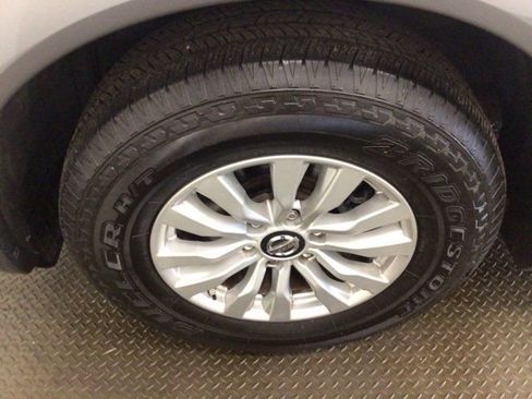 Used 2020 Nissan Armada SV RWD image 28