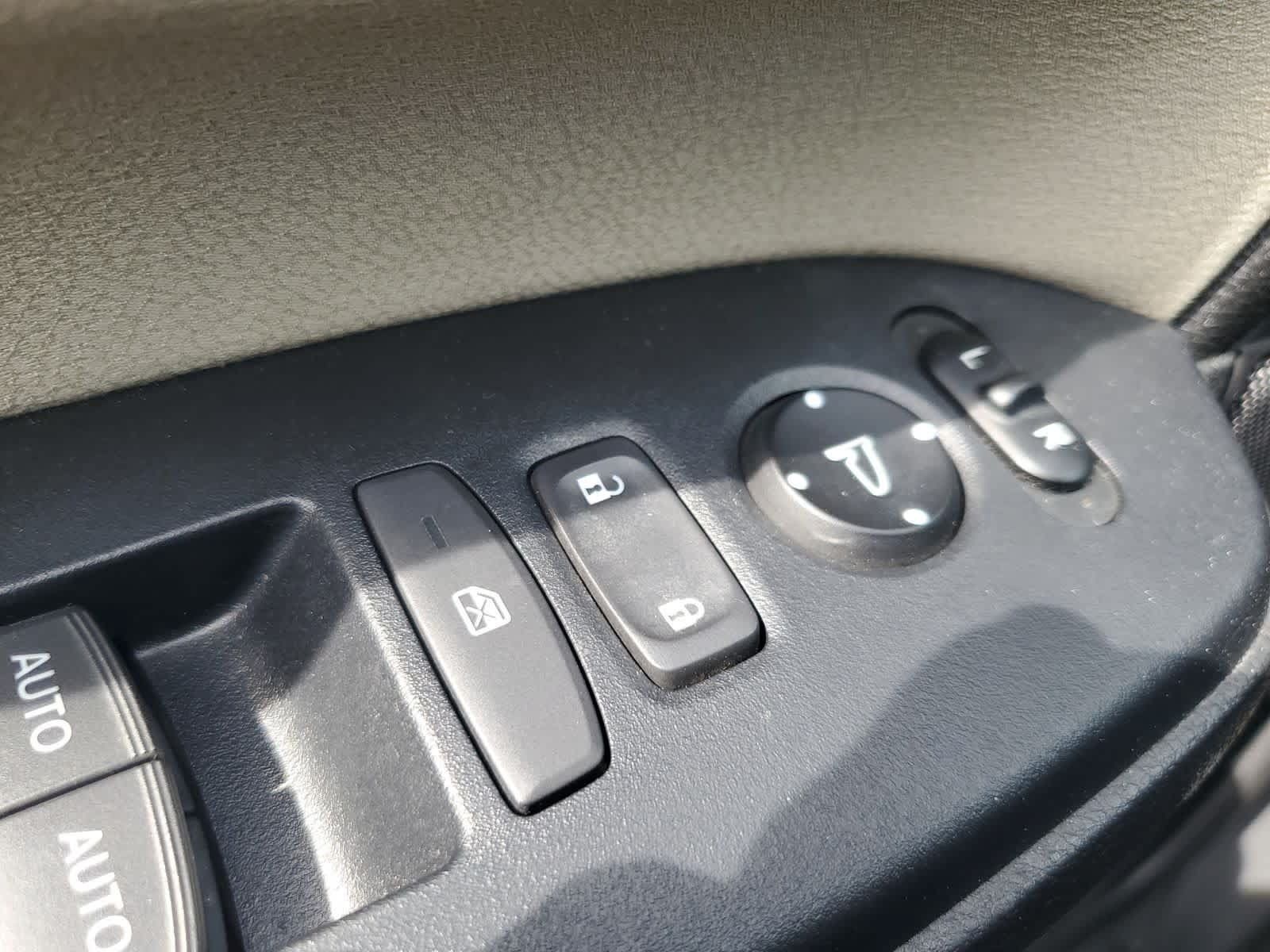Used 2019 Honda CR-V EX image 25