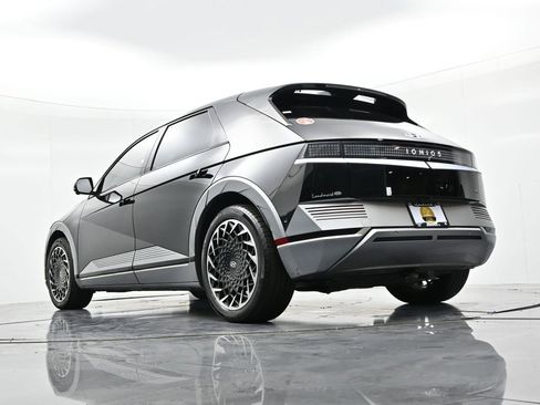 Used 2023 Hyundai Ioniq 5 Limited image 21