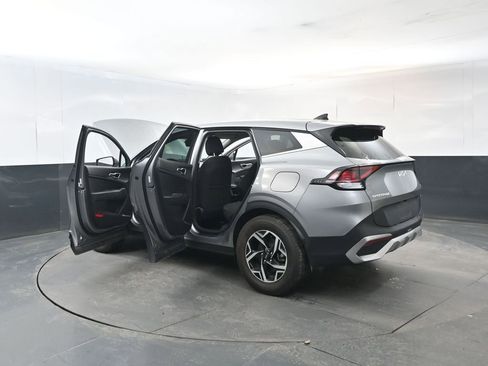 Certified 2024 Kia Sportage LX image 32