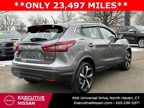 Certified 2022 Nissan Rogue Sport SL w/ Premium Package image 2