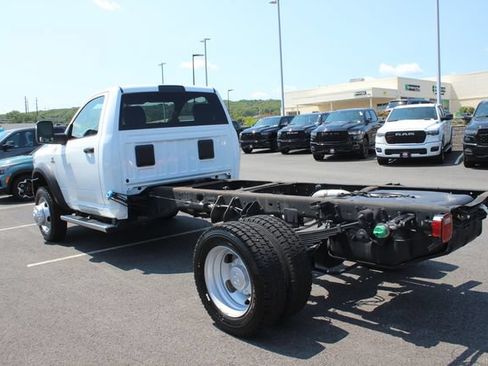 Used 2024 RAM 5500 Tradesman AWD/4WD image 21