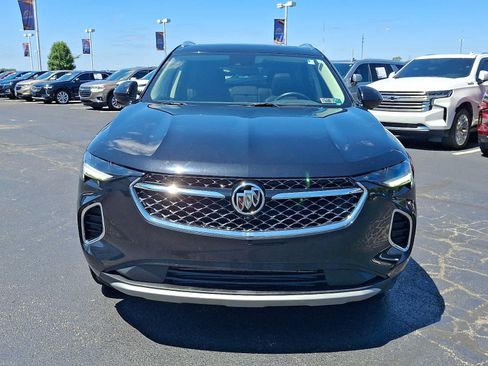 Used 2023 Buick Envision Avenir AWD/4WD image 2