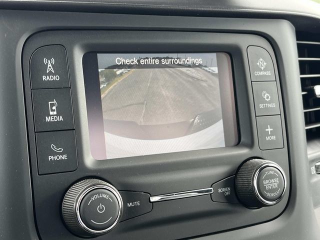 New 2024 RAM 3500 Tradesman AWD/4WD image 25
