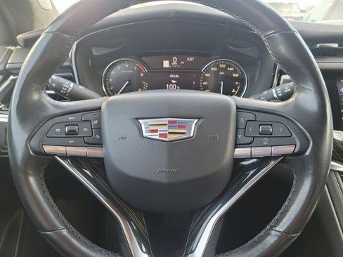 Certified 2023 Cadillac XT6 Premium Luxury FWD image 21