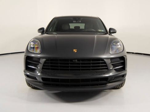 Certified 2021 Porsche Macan image 13