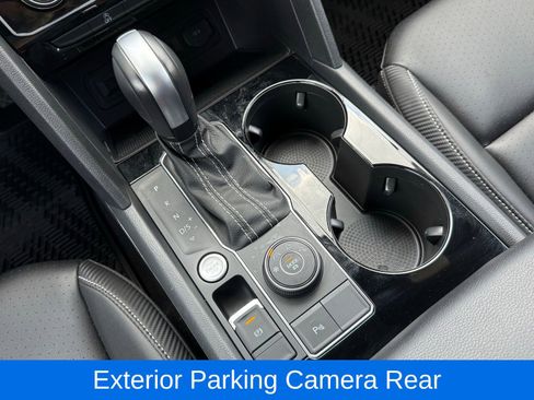 Used 2023 Volkswagen Atlas Cross Sport SE AWD/4WD image 25