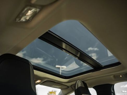 Certified 2023 Volvo S60 B5 Ultimate image 31