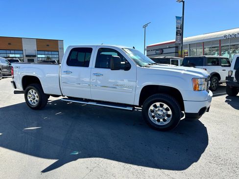 Used 2013 GMC Sierra 3500 Denali image 5