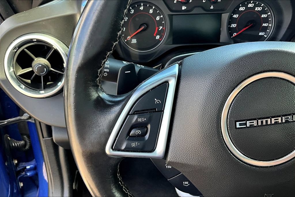 Used 2020 Chevrolet Camaro LT RWD image 10
