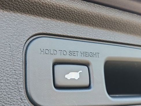 Used 2024 Honda Odyssey Elite image 29