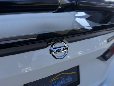 Used 2022 Nissan Altima 2.5 SR w/ Midnight Edition Package FWD image 41