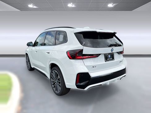 New 2026 BMW X1 xDrive28i w/ Technology Package AWD/4WD image 3