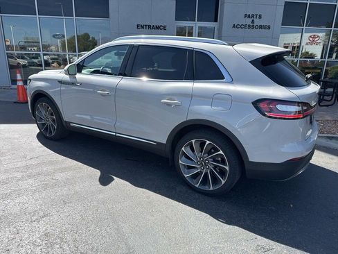 Used 2022 Lincoln Nautilus Reserve w/ Equipment Group 202A image 3