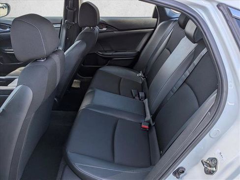 Used 2019 Honda Civic Sport image 18