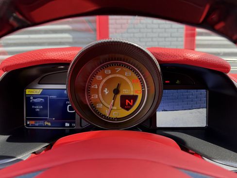 Used 2019 Ferrari 812 Superfast image 34