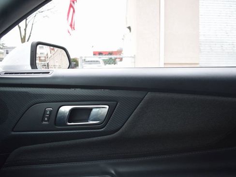 Used 2024 Ford Mustang Convertible image 26